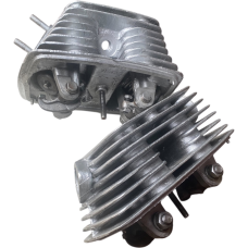 Головки з коромислами( ліва, права) в зборі мотоцикла МТ