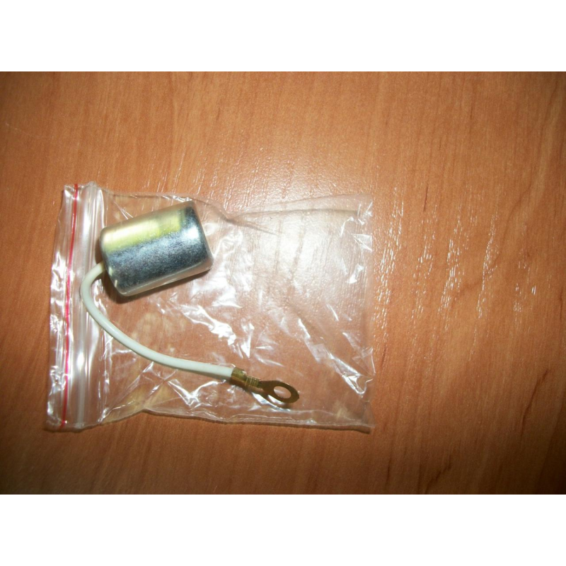 КОНДЕНСАТОР ЗАПАЛЮВАННЯ НА МОТОЦИКЛ ДНІПРО К750 УРАЛ ІЖ КОНДЕНСАТОР ЗАПАЛЮВАННЯ НА МОТОЦИКЛ ДНІПРО К750 УРАЛ ІЖ